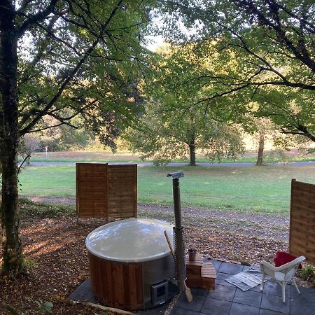 Logis Des 4 Fees Et Son Bain Nordique Villa Sainte-Nathalène Екстериор снимка