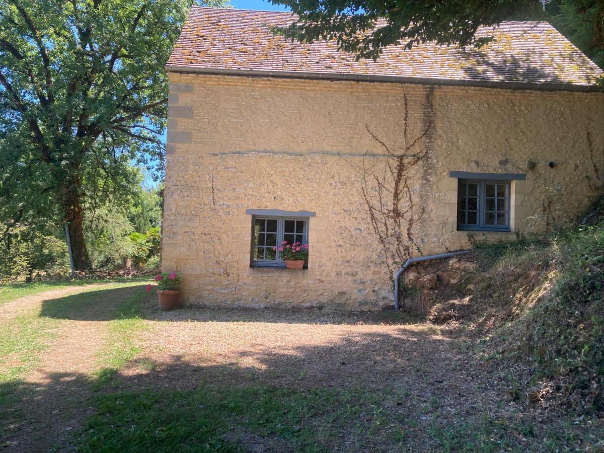 Logis Des 4 Fees Et Son Bain Nordique Villa Sainte-Nathalène Екстериор снимка