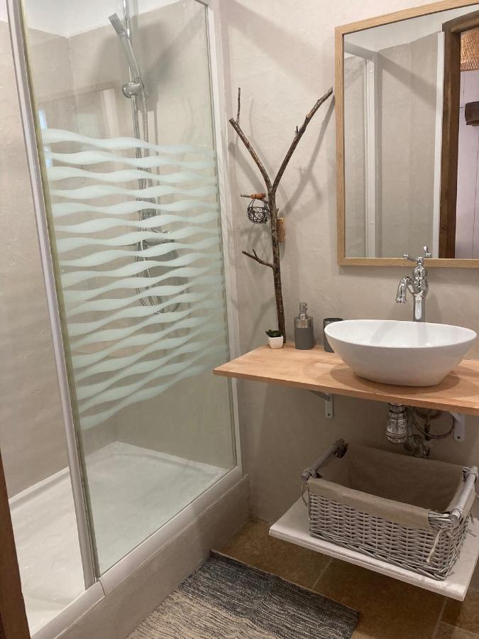 Logis Des 4 Fees Et Son Bain Nordique Villa Sainte-Nathalène Екстериор снимка