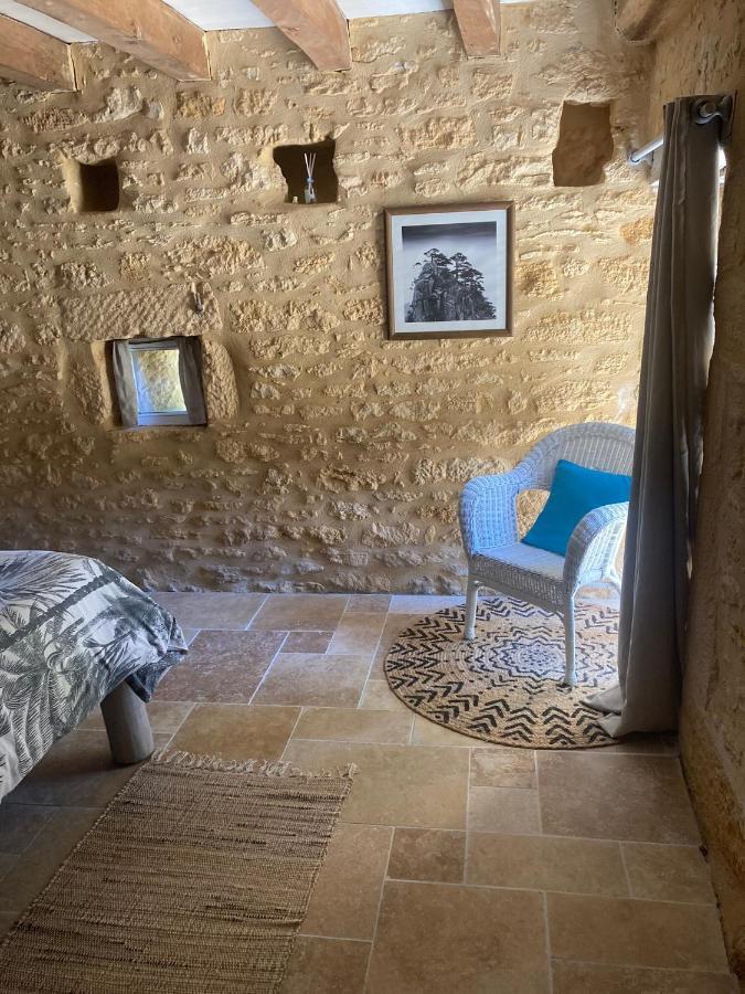 Logis Des 4 Fees Et Son Bain Nordique Villa Sainte-Nathalène Екстериор снимка