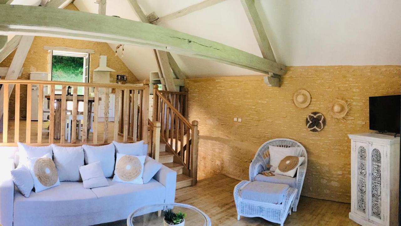 Logis Des 4 Fees Et Son Bain Nordique Villa Sainte-Nathalène Екстериор снимка